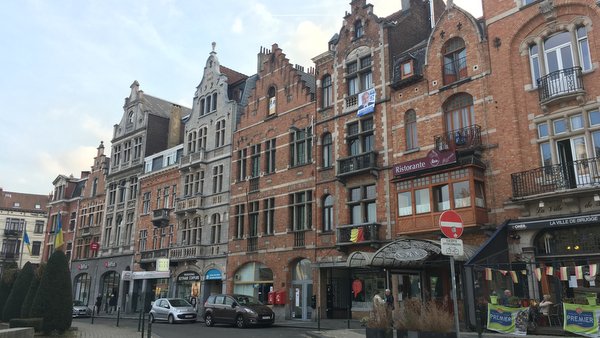 Anderlecht : Place de la Vaillance