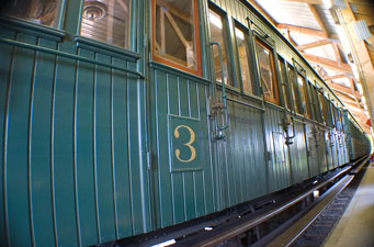 Wagons au musée du chemin de fer à vapeur à Treignes