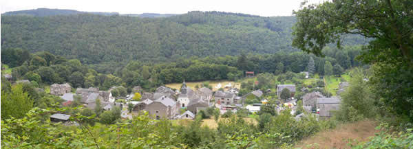 Vue panoramique sur le village de Laforêt